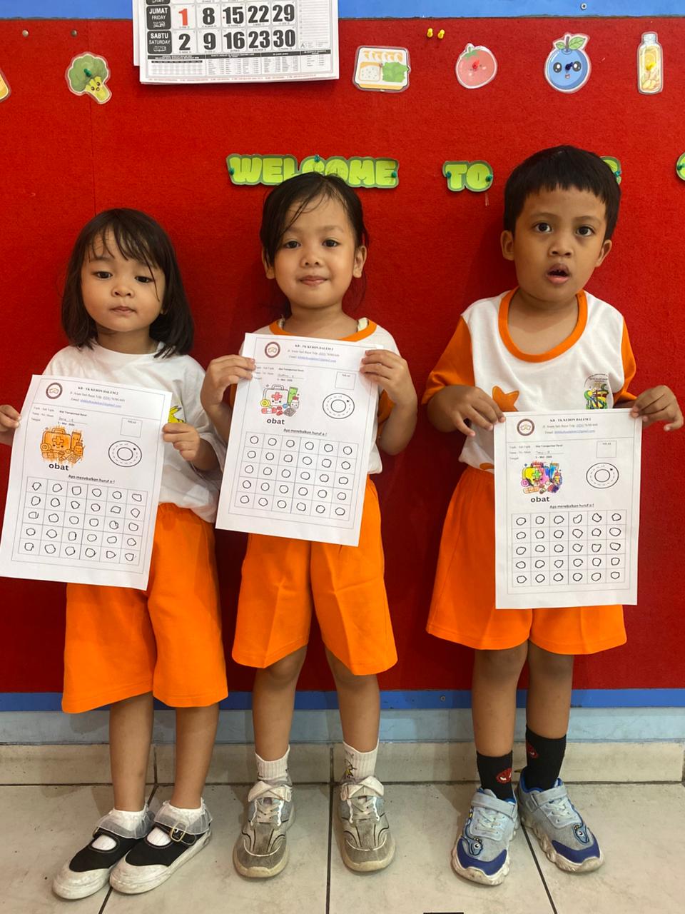Kegiatan Belajar Mengenal Obat di Kelas Anak Usia Dini